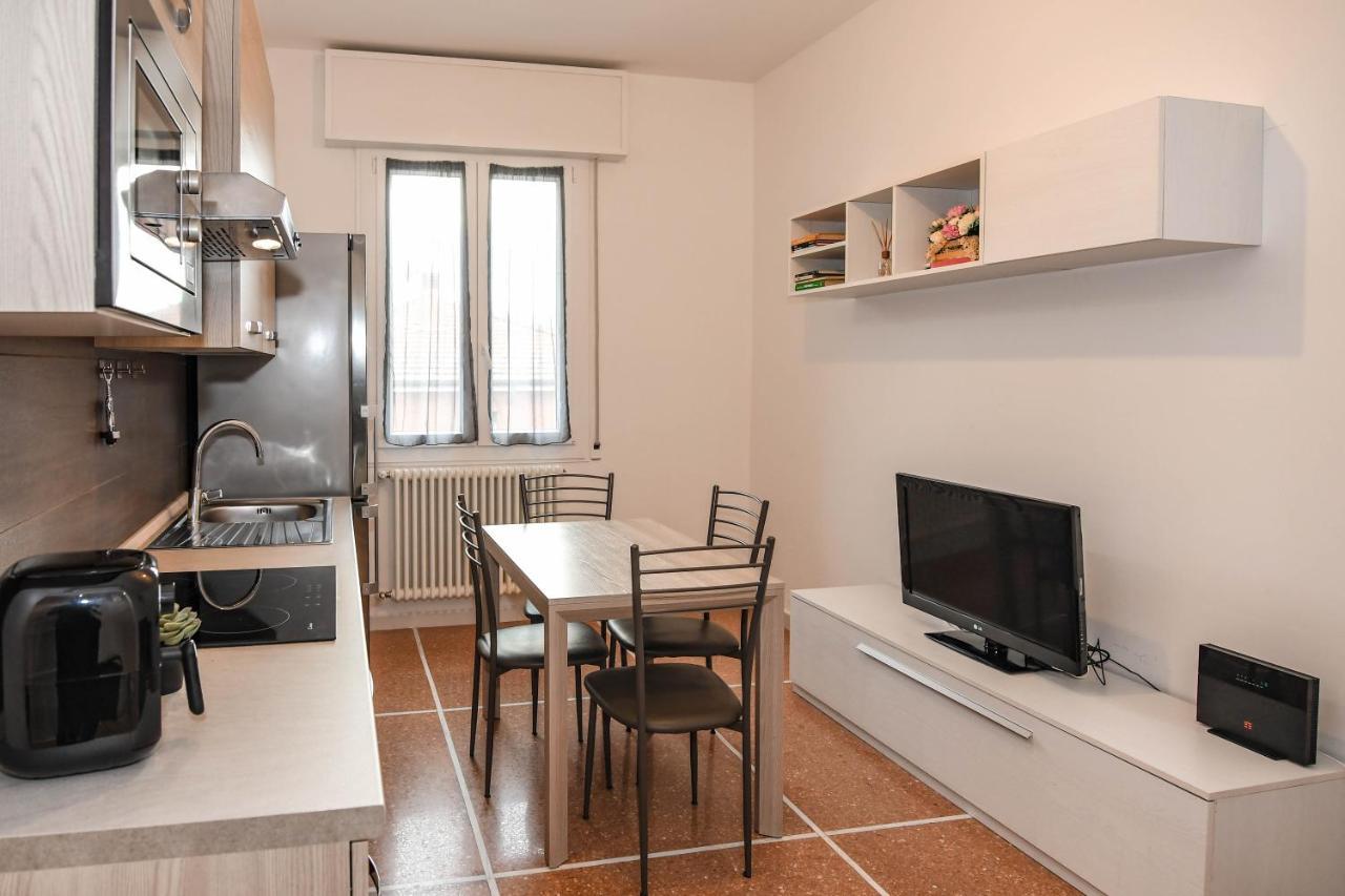 Fontanesi Suite Bolonia Exterior foto
